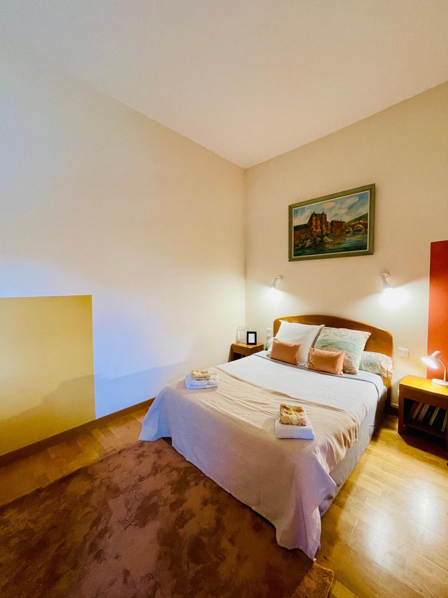 Appart'Hotel - Au Vieux Palais Еспалион Екстериор снимка