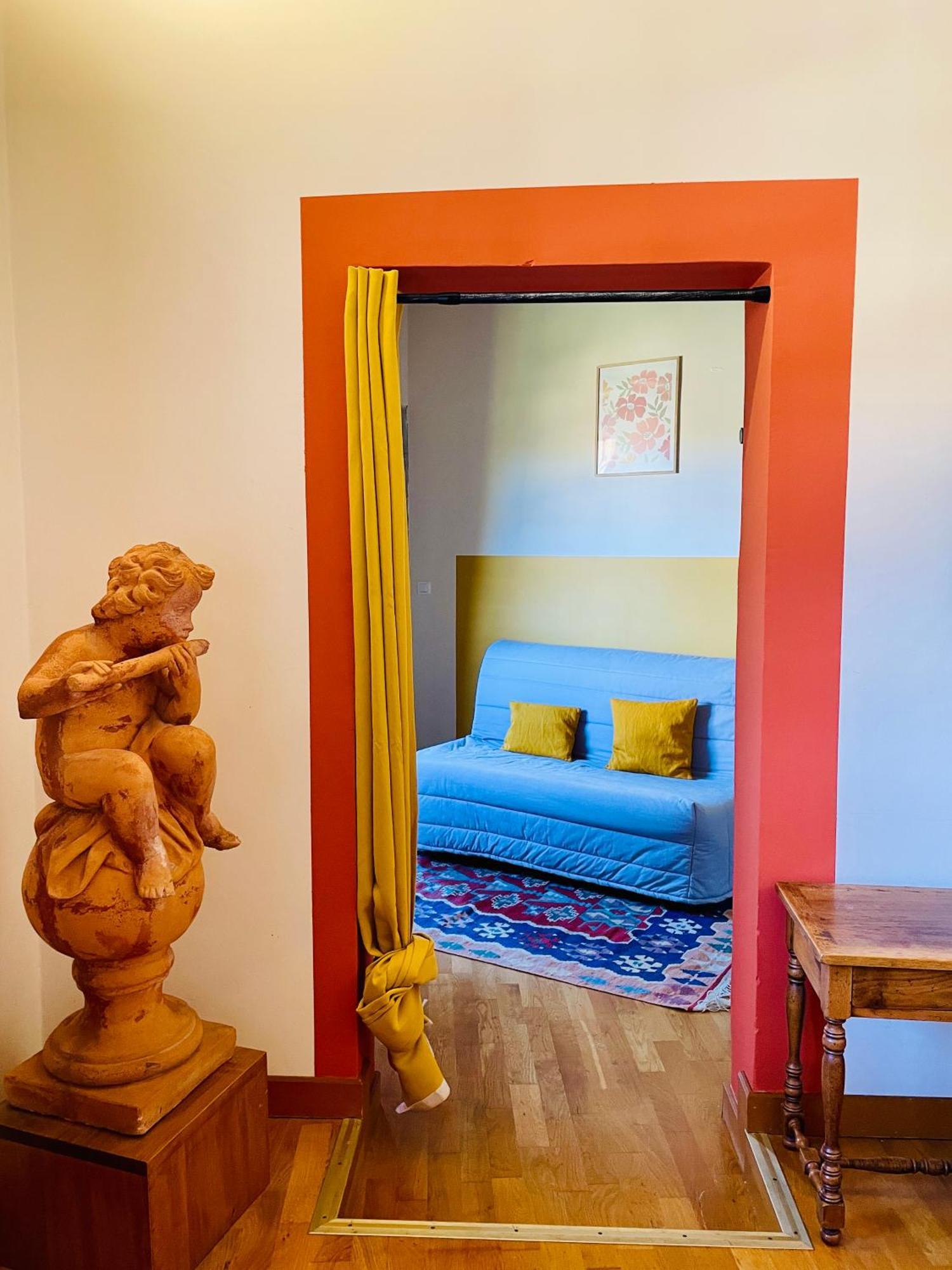 Appart'Hotel - Au Vieux Palais Еспалион Екстериор снимка