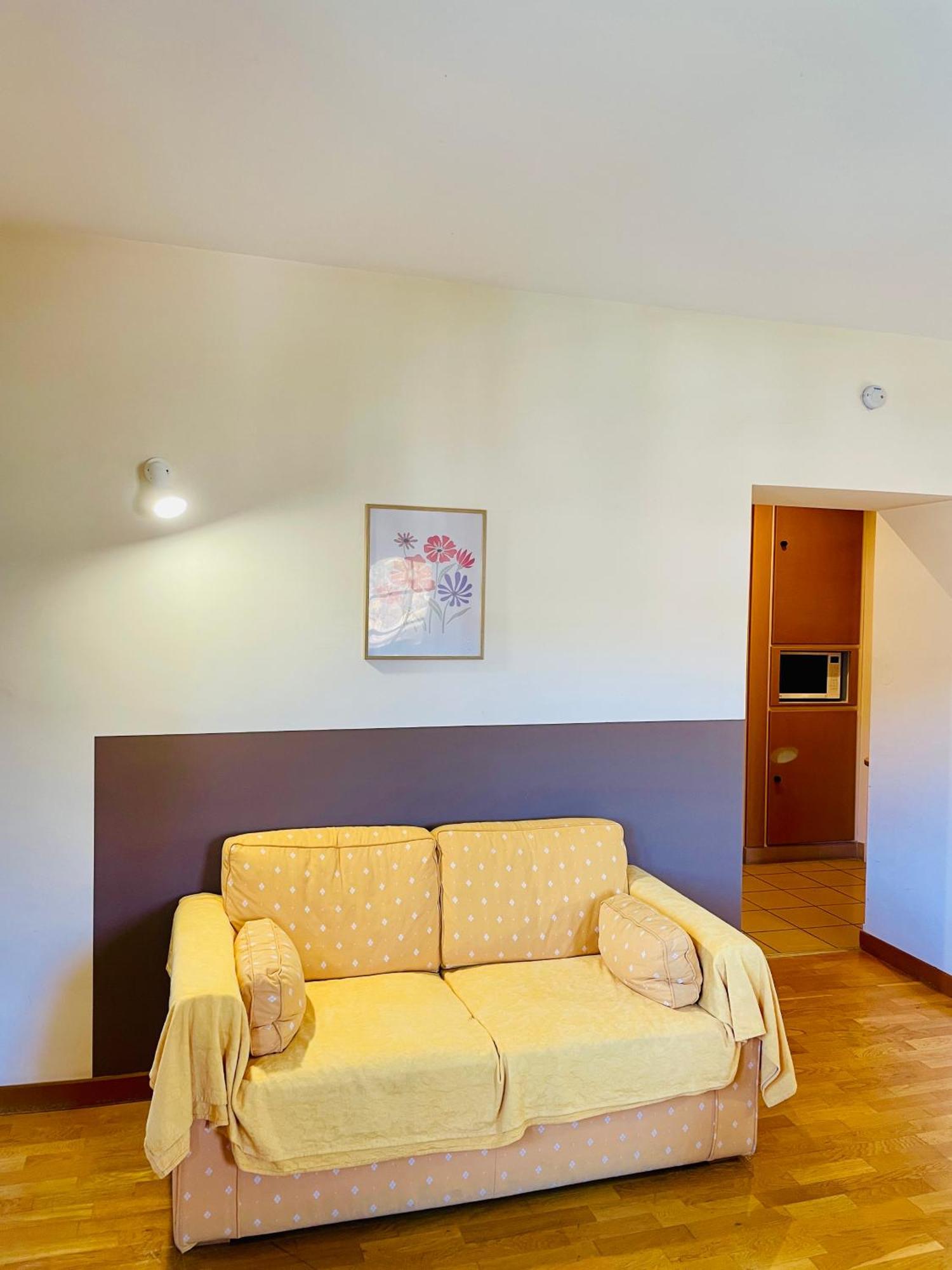 Appart'Hotel - Au Vieux Palais Еспалион Екстериор снимка
